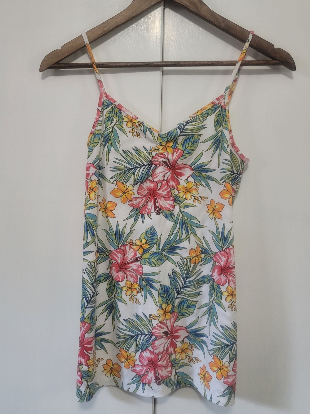 No Boundaries Tank Top White with Pink & Yellow Tropical Blooms
